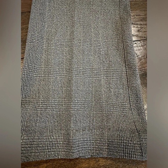 Express Studio Plaid Flare Pants- size 12 - Picture 2 of 9